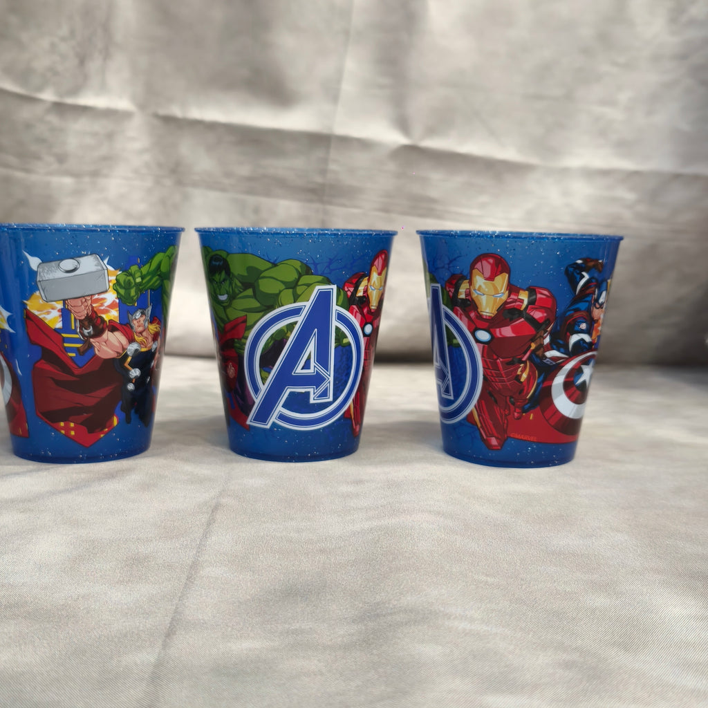Bicchieri di plastica degli avengers