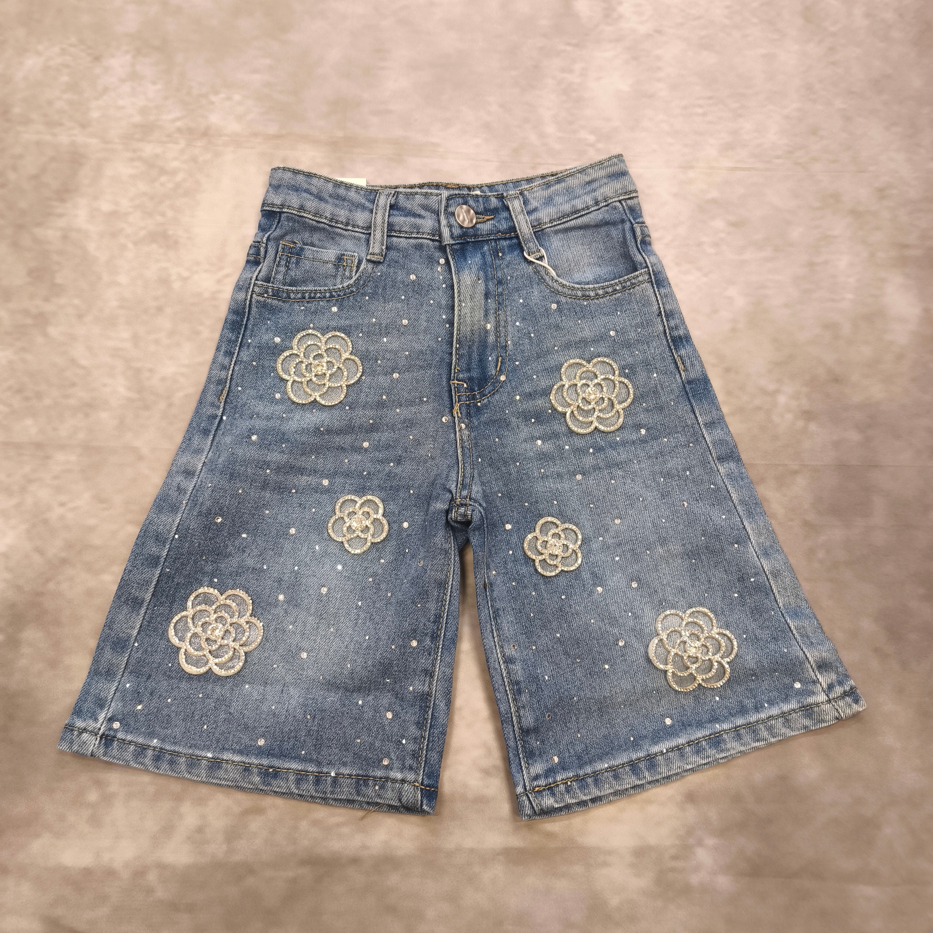 Bermuda in jeans con fiori bimba art 7197